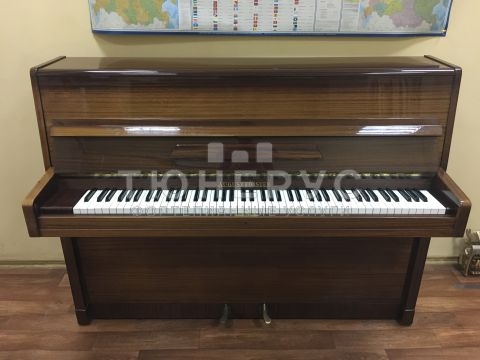 Пианино August Forster 135584